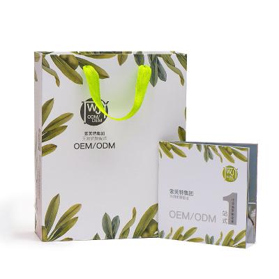 China Recyclable Advertising Kraft Gift Bag Cosmetic Set Box Creative Paper Bag Make Logo for sale