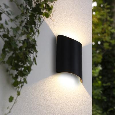 中国 6000K LED Outdoor Wall Light Waterproof Garden Aisle Light Villa Aluminum Wall Light 販売のため