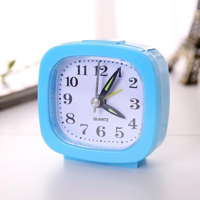 China Cute Portable Mini Backlight Square Bed Compact Calendars Small Travel Quartz Buzzer Alarm Clock Decoration for sale