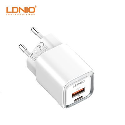 China New Arrived 20W Mobile Phone LDNIO A2318c Qc3.0 Palladium EU Plug Wall Usb Left Charger Usb Dual Fast Travel Power Bank Charger For Iphone for sale