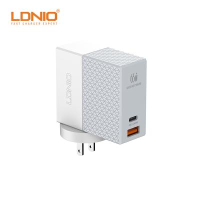 China Super Fast Charging LDNIO A2620C 65W Mobile Phone Wall Charger With PC Plug Dual USB Ports 65W Palladium Material Flame Retardant Fast Charger EU/UK/US for sale