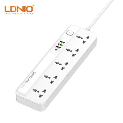 China Power Strip With USB LDNIO SC5415 Universal Sockets 5 AC Outlets Power Strip With 4 USB PD QC3.0 Multi Charger Power Extension Socket for sale