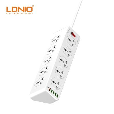 China Convenient Safety LDNIO SC10610 4USB 2500W 10A Universal 10 Power Socket Extension Socket With USB Power Strip 30W for sale