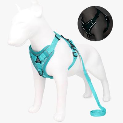 China Amazon Factory Wholesale Fashion Luxury Hot Sale Reflective Reflective Pet Vest Dog Cat Cat Retractable Collars And Leash Set Harness 2021 for sale