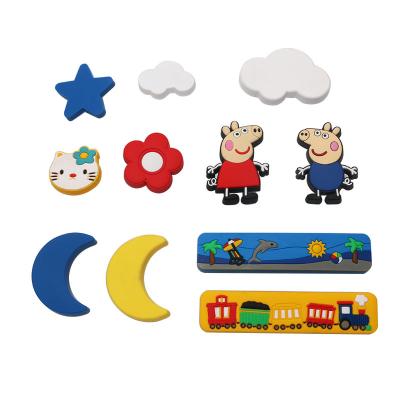 China Cartoon The Best Durable Cartoon Rubber Door Pull Handle For Kitchen Door for sale