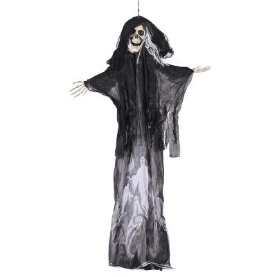 China 2022 2023 Plastic Customized Haunted House Halloween Plastic Skeleton High Quality Creepy Hanging Outdoor Halloween Decoration for sale