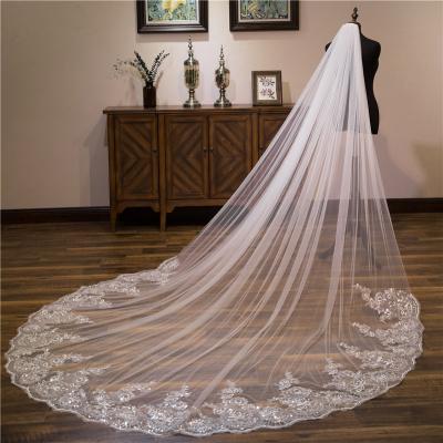 China Unique Customized 3m Wholesale Long Cathedral Appliqued Lace Sequins Tulle Bridal Wedding White Veil With Hair Comb for sale