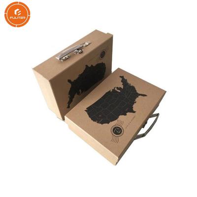 China Kraft Paper Gift Packaging Box Screen Printing Handling CMYK Color for sale