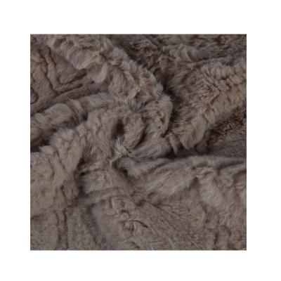 China Factory Wholesale Matte Plush 10mm Warp Knitted Printed Khaki Embossed Rabbit Fur for sale