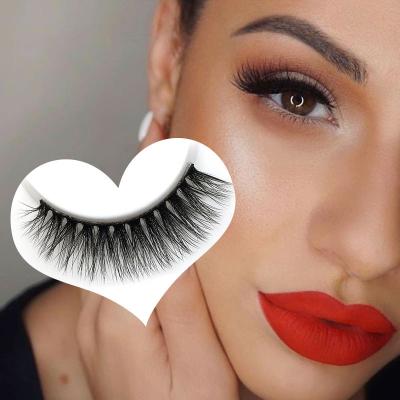 China Long False Eyelashes FE014 Natural Thick False Eyelashes Mink Lash Fluffy 3D Eyelashes for sale