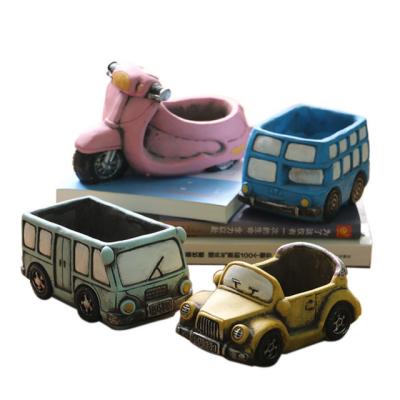 China Retro Recyclable Wholesale Succulent Car Shaped Flower Pot Cartoon Flower Pots Automobile Flower Pots Garden Decoration Planter Pots for sale