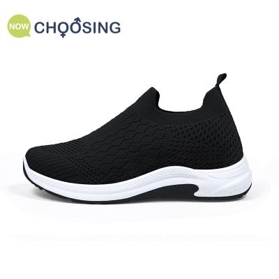 China China OEM ODM Service New Fashion Trend Fashion Comfortable Breathable Shoes Women's Sports Running Shoes for sale