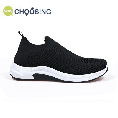 China Fashion Trend China Supplier Men Lady Comfortable Jogging Flat Breathable Knit Sneakers Sport Running Shoes Woman for sale