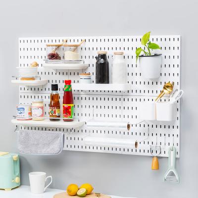 China Custom Modular Panel White Europe Home Kitchen Standard PP Tool Storage Peg Boards For Walls Organizers Home Wall Hole Pegboard for sale