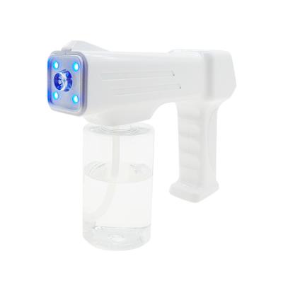 China Garden factory direct sales nano spray gun sterilizer spray machine atomizer disinfection nano gun blue light spray T05 for sale