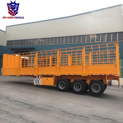 China Animal Truck Trailer China Manufacturer 3 Axles 12 Tires Cattle Sheep Transport Fence Trailer for sale