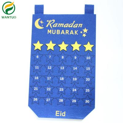 China DIY Eco-Friendly Eid Mubarak Muslim Home Decoration Ramadan Hanging Calendar for Ramadan Craft Decorations for sale