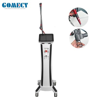 Κίνα Fractional Co2 Laser Skin Rejuvenation Machine For Skin Wrinkle Removal Private Treat Acne Stretch Mark προς πώληση