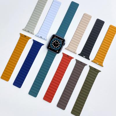 China Silicone Replacement Watch Band Christmas Theme Printing Apple Watch Band for sale