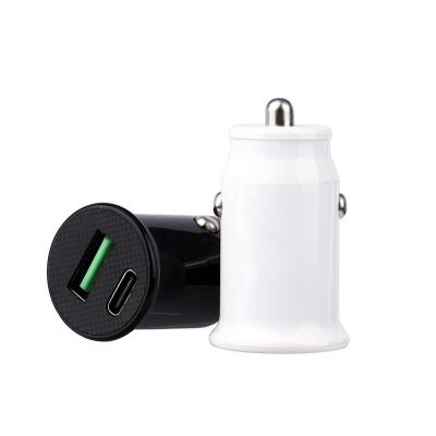 China Mobile Phone Charging in Type-C Car Charger QC3.0 Dual Dual USB Car Charger Fast Car Phone PD 20w Adapter Charger USB Charger for sale