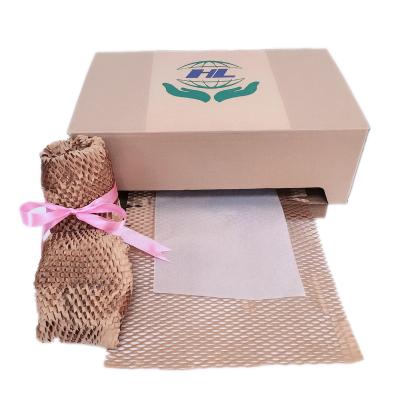 China Eco Friendly Recyclable Patented Cushioning Envelope Kraft Foil Wrapping Fashion Accessory Blister Honeycomb Protective Paper for sale