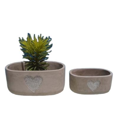 China Factory Wholesale Cartoon Heart Shape Cement Flower Pots Decor Indoor Garden Flower Pots Manufacturer for sale