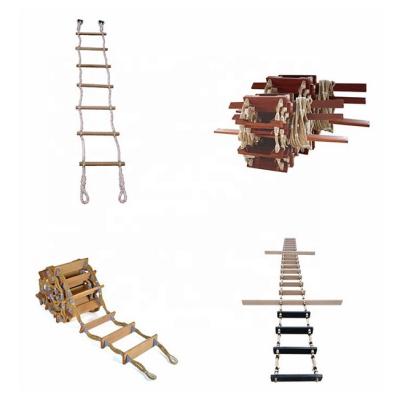 China Marine Hardware Fittings Ship's Boarding Rope Ladder is a convenient emergency marine rope ladder to use for sale