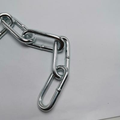 China Drag Chain DIN5685C Galvanized Metal Link Chain 5mm Long Chain for sale