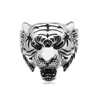 China 2020 New Style Silver Lion Key Ring Cool Men's Ring Silver Lion Jewelry for sale