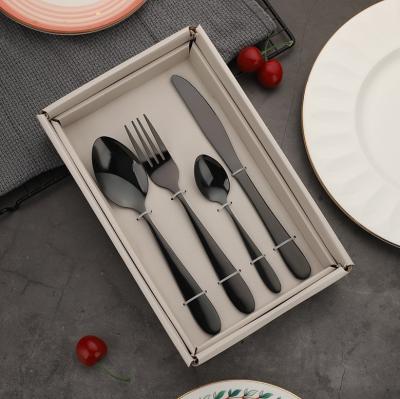 China Sustainable 16pcs Cutlery Set With Wooden Box Stainless Steel Dinner Servers Fork Knife Spoon Set for sale