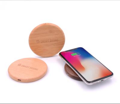 China Ultra Thin Fast Charging Support Maple Fast Wireless Charger For Phones Wooden Bamboo Wireless Charging Pad for sale