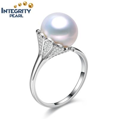 China FASHIONABLE Vintage Handmade Round Shaped Pearl Freshwater Pearl Ring Customized Adjustable For Women Wedding for sale