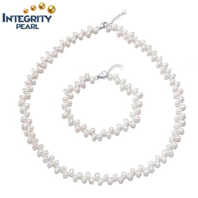 China TRENDY 4-5mm top drilled rice drop freshwater cultured pearls real river jewerly set choker necklace bracelet for sale