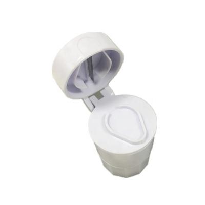 China Multifunctional Portable Plastic Pill Cutter Box 4 in 1 Multifunctional Medical Pill Crusher for sale