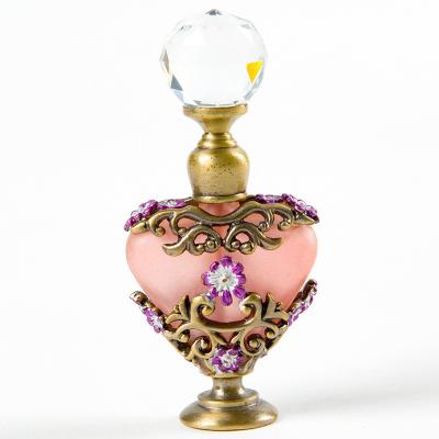 China PERFUME Metal Classic Flower Heart Shape Portable Perfume Bottle For Promotional Gifts for sale