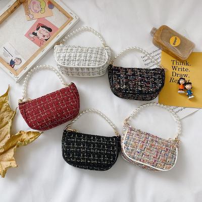 China 2021 Fashion Pearl Handle Little Little Girl Clips Fashion Children Handbags Korea Style Cute Bags for sale