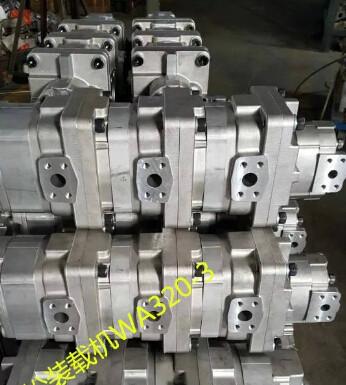 China Hydraulic Gear Pump Komatsu loader WA320-3 705-55-34160 for sale