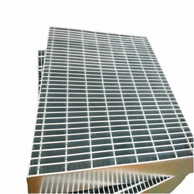 China Modern Galvanized Steel Frame Steel Step Plate Security Grating Lattice for sale