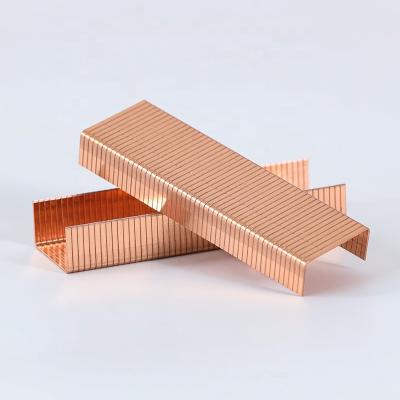 China Flatbed 17 Gauge 32mm Crown C58 Model 3215 Cooper Coated Cardboard Closing Staples For Packing Plant for sale