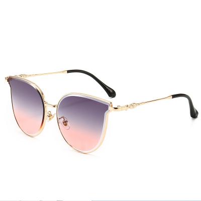 China Fashion Sunglasses 2022 Best Selling Unisex Stylish Luxury Sun Glasses Logo Oversize Sun Glasses Sunglasses Custom Made for sale