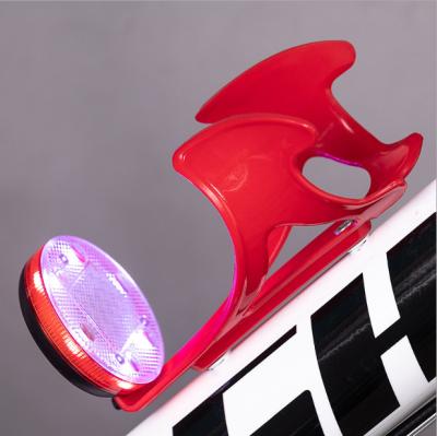 China Tik Tok Hot Sale Lightweight Bicycle LED Water Bottle Cage Durable Durable Water Bottle Cage Mountain Bike Bottle Holder Recycling Cup Holder for sale