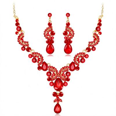 China 2021 High-quality European and American Hot-selling Bridal Necklace Set Fashion Crystal Color Earrings Jewelry High-end Two-Piece for sale