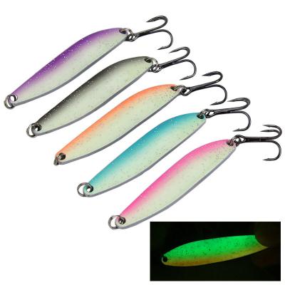 China Iron Luminous Metal Fishing Lure Bass Spoon Crank Bait Saltwater Fishing Hook Tackle Hard Lure Sequin Paillette Groundbaits Set for sale