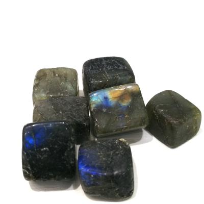 China China wholesale polished natural stone healing tumble labradorite crystal cube for home decoration for sale