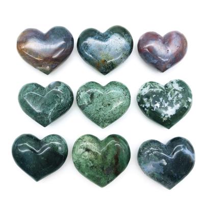 China Wholesale Natural Europe Agate Aquatic Hearts Healing Stone Carved Crystal Hearts For Gifts for sale