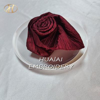 China 2021 new style high quality polyester crinckle burgundy napkins for wedding party for sale