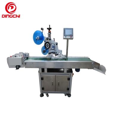 China Automatic Flat Label Applicator Sticker Food Horizontal Card Labeling Machine For Unfolded Box for sale