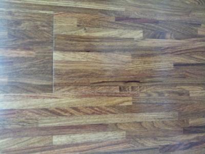 China Walnut Engineered Flooring (Fingerjoint) nature color for sale