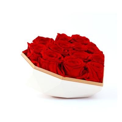 China Love Shaped Flowers Eternal Heart Floral Flower Preserved Roses Shape Perserve Rose Heart Box HeartArrangement-15-Rose for sale