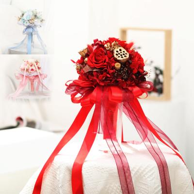 China Allure Centerpieces Flower Arrangements Handmade Rose Preserved Bride Bouquet Wedding BridalBouquet of Beauty Ball Arch Bridal White Floral Stand for sale